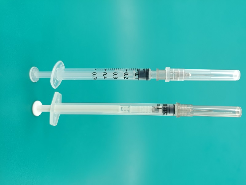 safety syringe.jpg